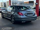 Mercedes-Benz C 180 Lim./AUT./NAVI/LEDER/TOTWINKEL/SPUR - graue Mercedes-Benz C 180