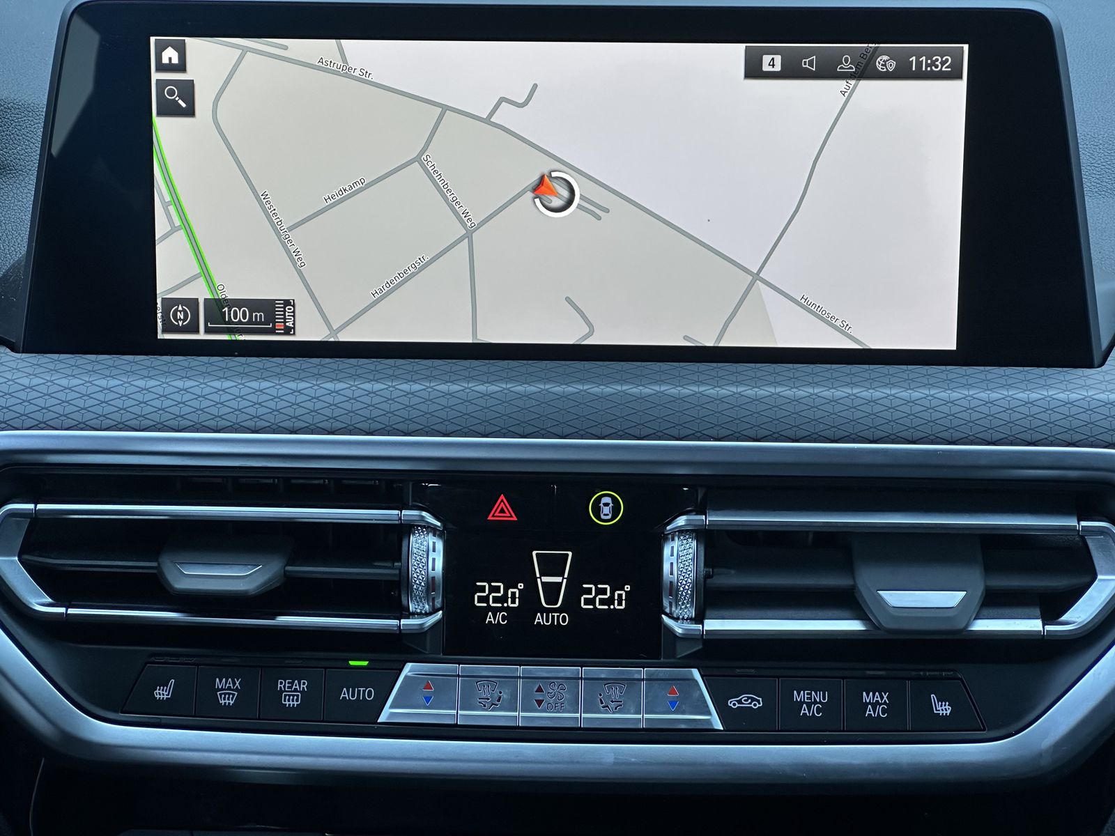 Fahrzeugabbildung BMW X4 xDrive30d M-Sport NAV+LASER+HEAD-UP+20ZO+360°