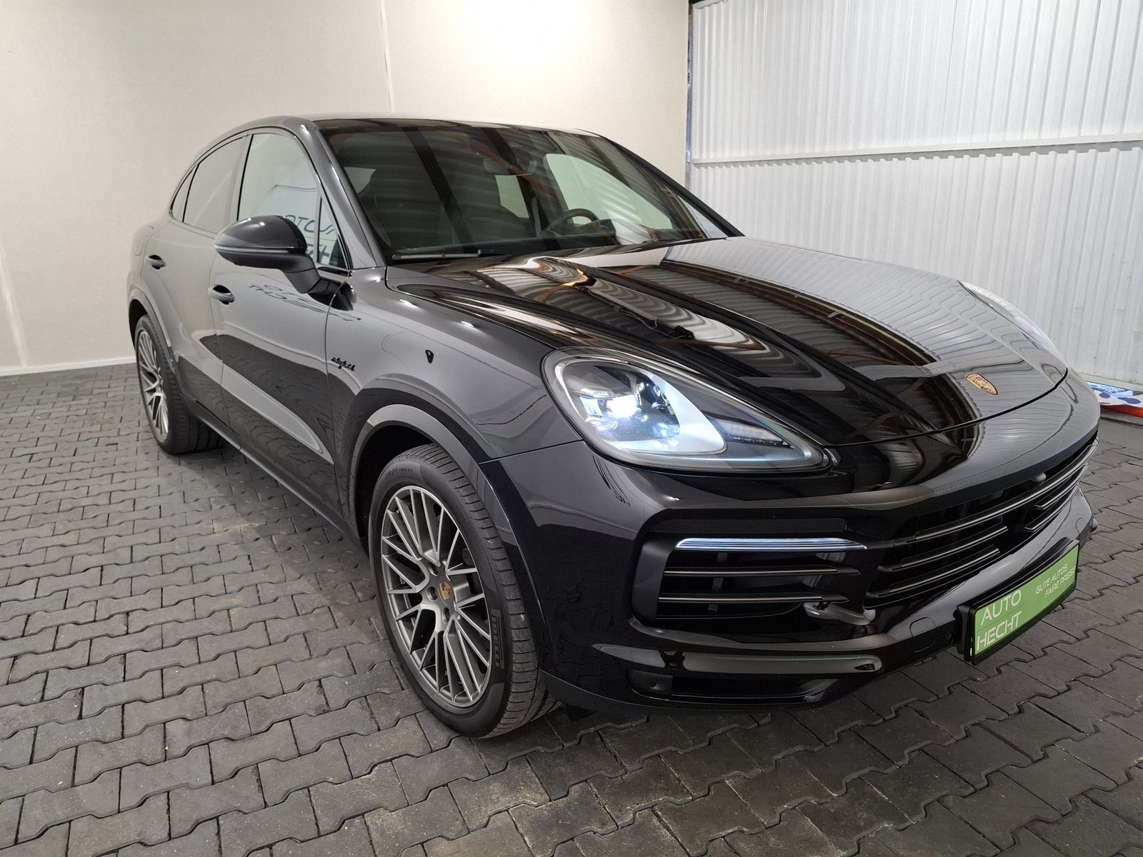 Porsche Cayenne Coupé E-Hybrid Platinum, AHK, 21 Zoll imagem 2