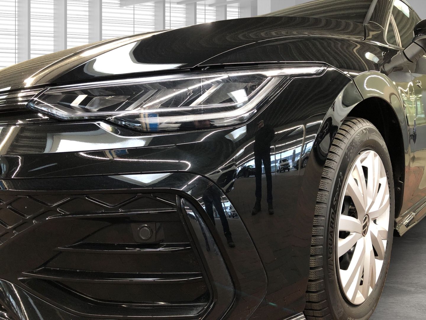 Volkswagen Golf Variant R-Line 2.0 TDI DSG AHK-el. klappb foto 4