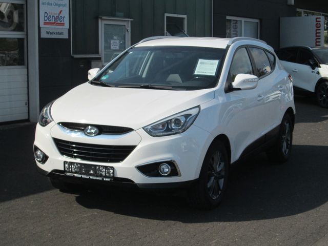 Hyundai ix35 1.6  2WD  FIFA Edition KLIMA/PDC/SHZ/FSP