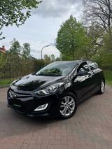 Hyundai i30 Style Automatik T-Leder Klimaaut. Sitzheizg.