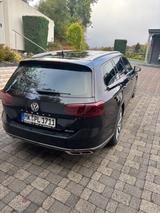 Volkswagen Passat 2.0 TDI SCR 140kW DSG 4M Highl. Varia... - Volkswagen Passat: TDI 140