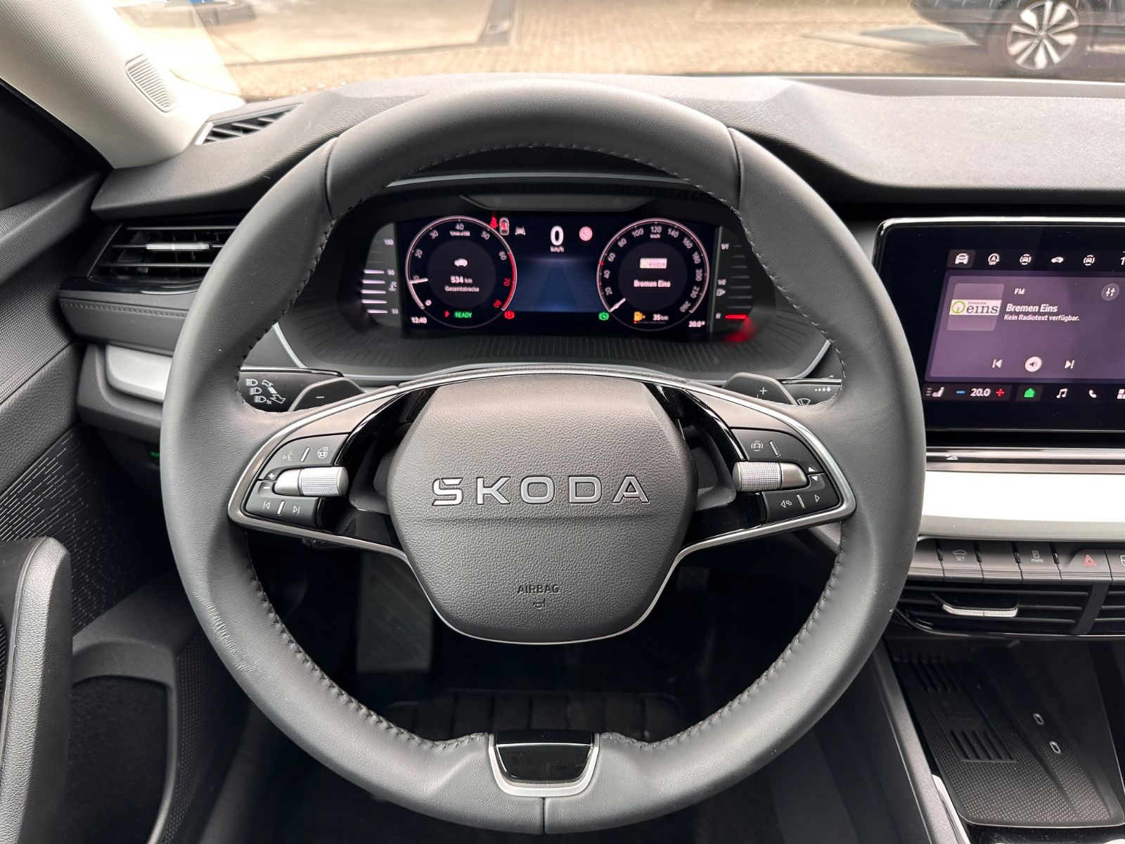 Fahrzeugabbildung SKODA Octavia Combi 1.5 TSI Selection DSG LED/ACC/APP