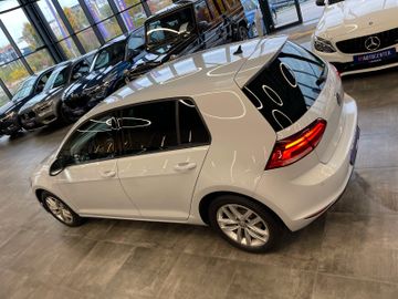 MYAUTOCENTER – Gebraucht- und Jahreswagen mit Werkstattservice in Pfaffenhofen Volkswagen Golf VII Lim. Comfortline BMTStart-Stopp*Klima*