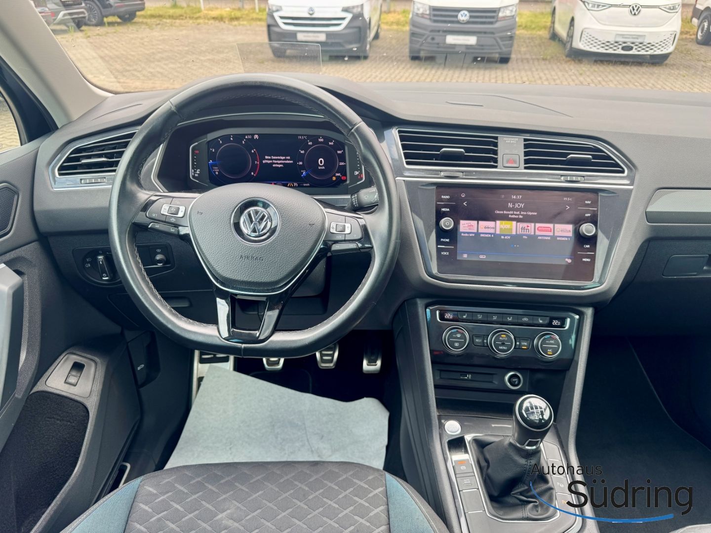 Tiguan 1,5 TSI IQ.Drive HUD AHK Navi LED ACC