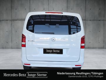 Mercedes V 220 - 8