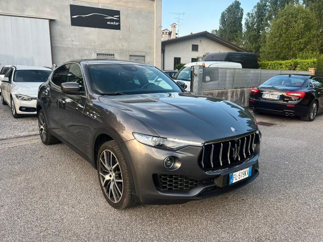 Maserati Levante V6 Diesel AWD Granlusso prezzo 