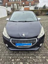 Peugeot 208 PureTech Style - Peugeot 208 von privat