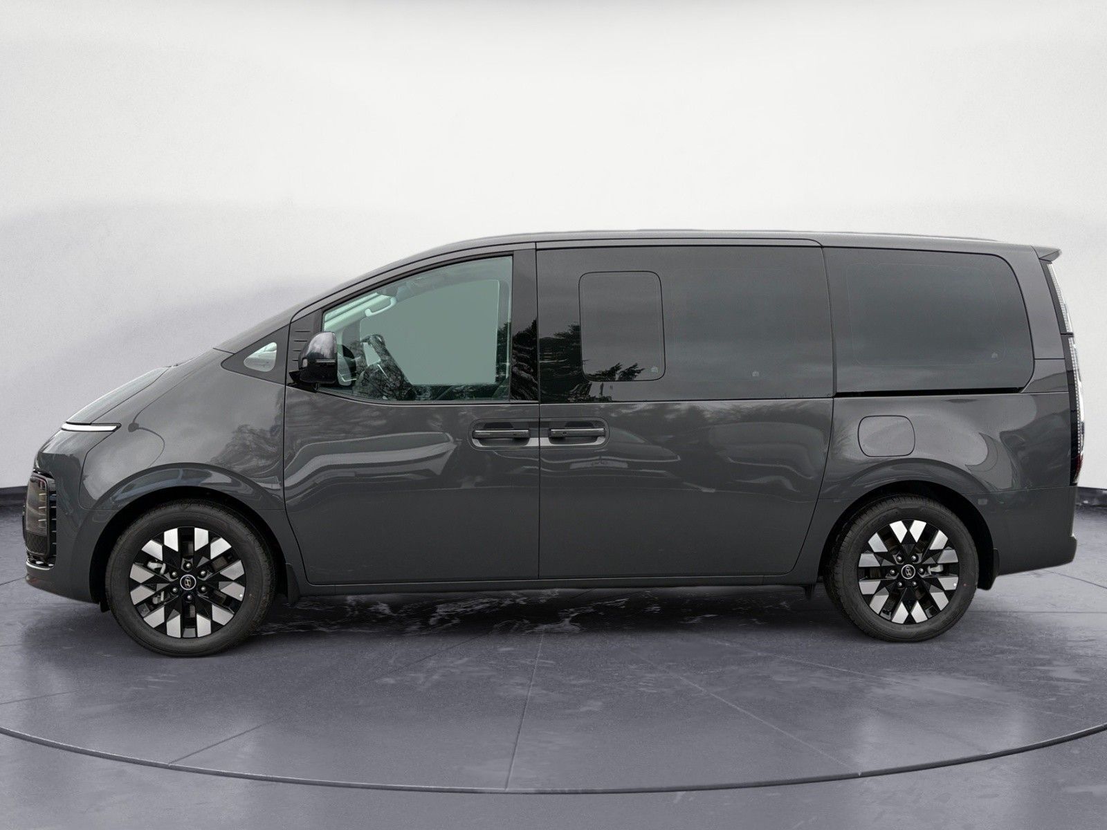 Hyundai Staria – Bild 5