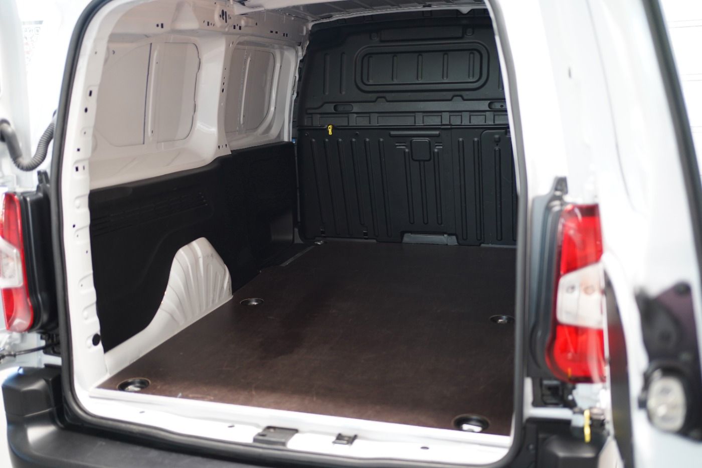 Fahrzeugabbildung Citroën Berlingo L2 Elektro 100 99,5 % State of Health