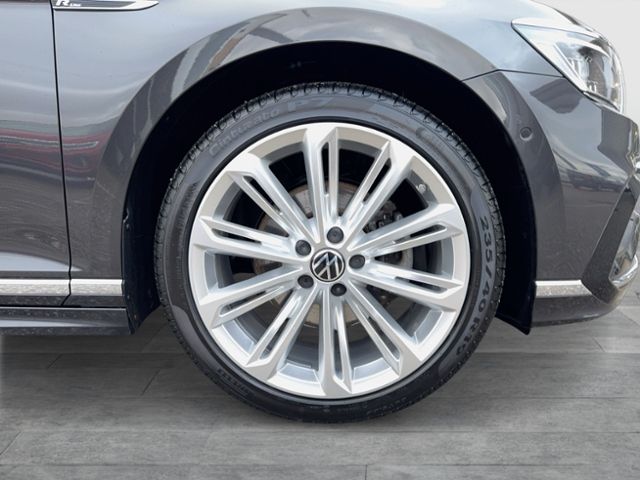 Passat Variant Elegance 2.0 TDI DSG R-LINE NAV P