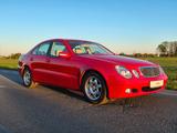 Mercedes-Benz E 320 CLASSIC - Sonnderlackierung, 84tkm - Mercedes-Benz E-Klasse: Classic