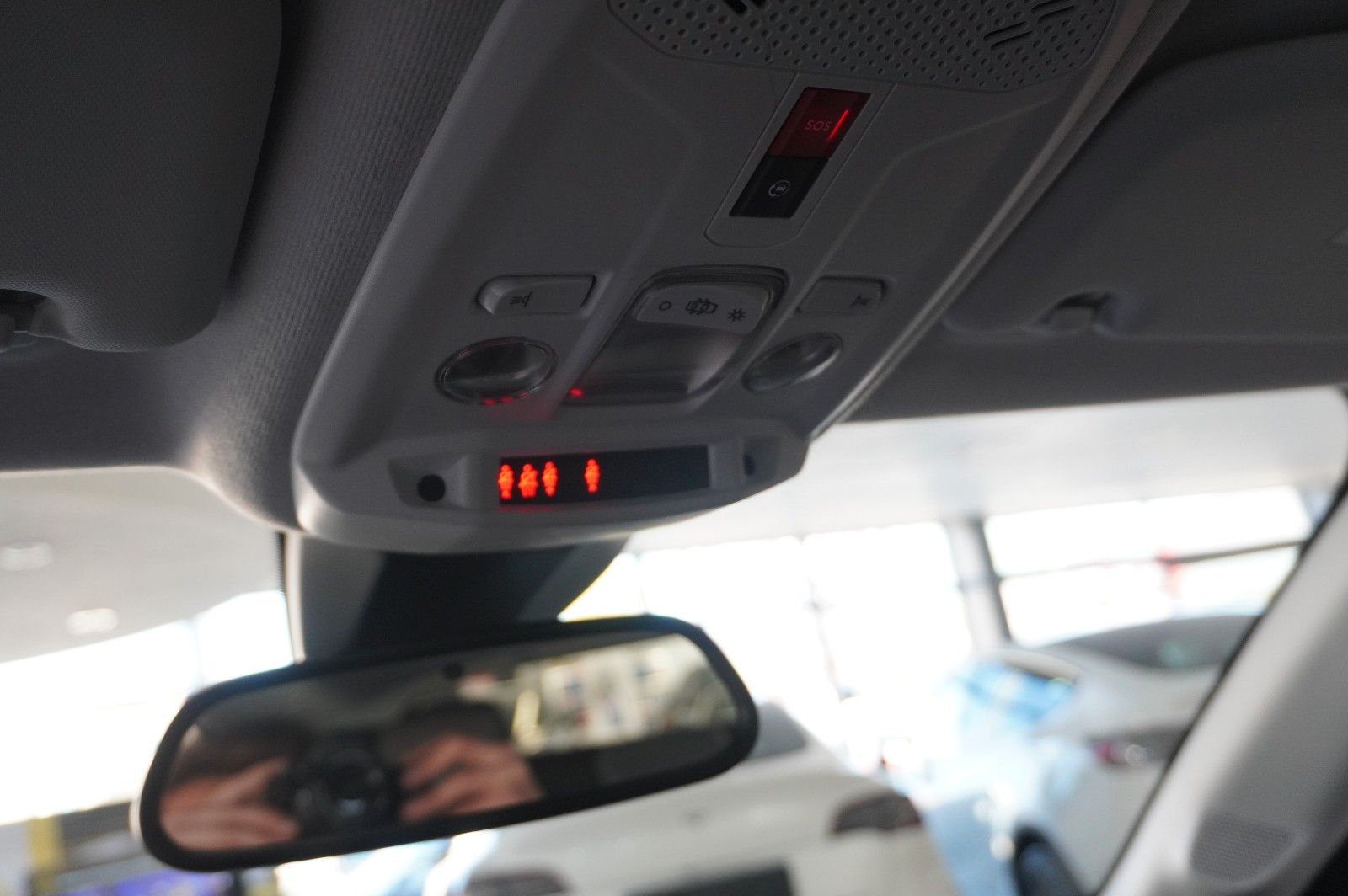 Fahrzeugabbildung Opel Mokka ELEGANCE 1.2T NAVI/LED/KAMERA/SPORT/VIRT.