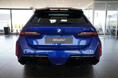BMW M5 Touring | Ultimate | Pano | Ceramic | 305km/h BMW M5 Touring | Ultimate | Pano | Ceramic | 305km/h