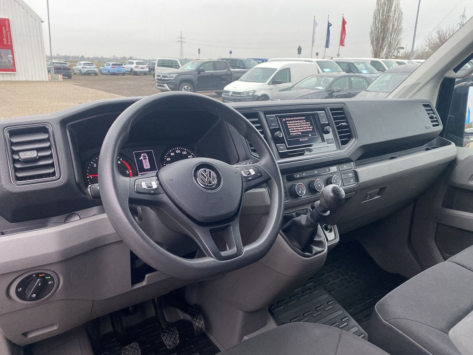 Fahrzeugabbildung Volkswagen Crafter 30 Kasten 2.0 TDI LED KLIMA DAB PDC AHK