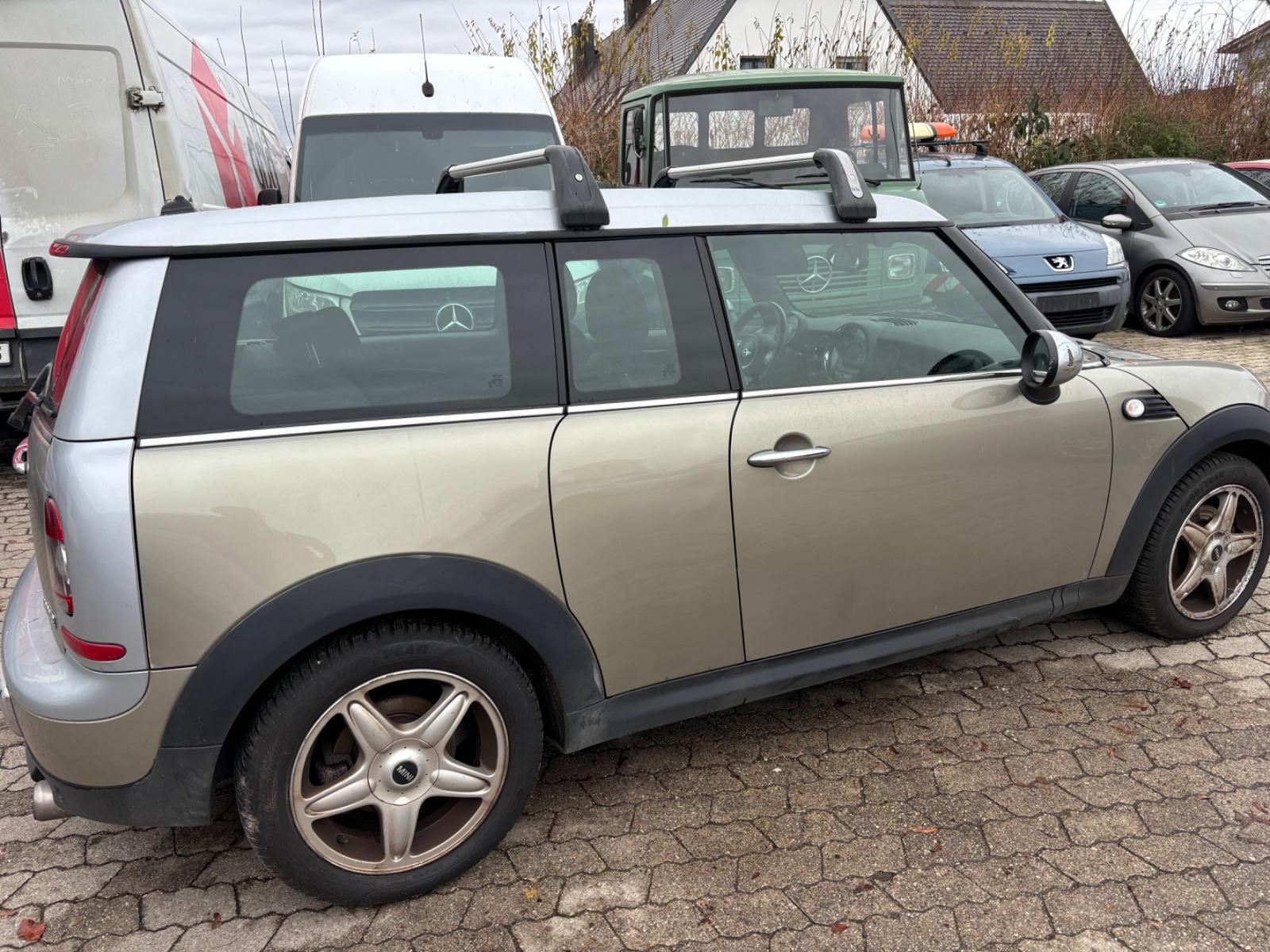 MINI COOPER Clubman Cooper ** 1.HAND **
