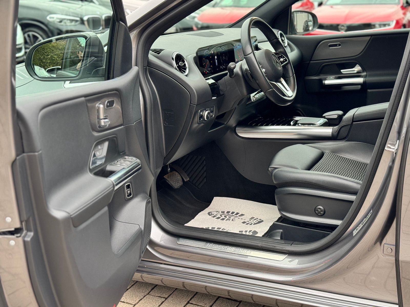 MERCEDES-BENZ B 200, 2020, Diesel, 150 PS