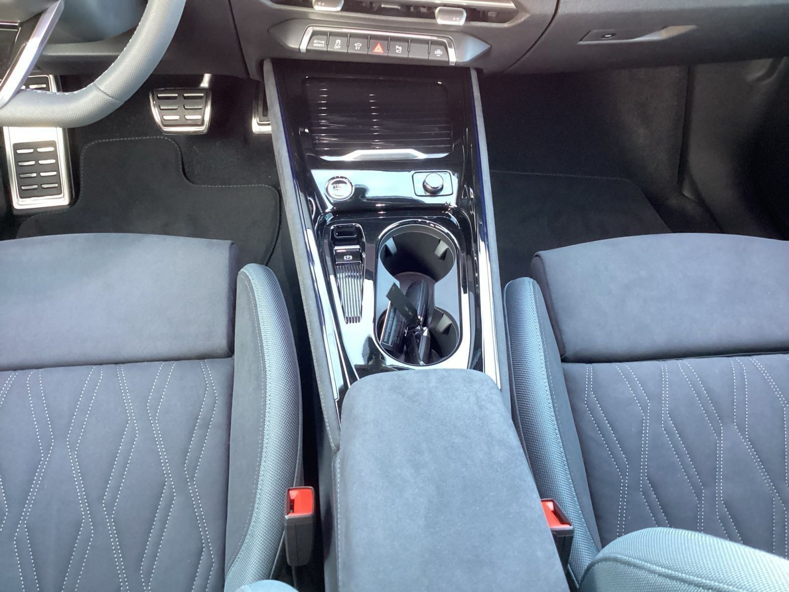 Audi Q3 SUV 200 KW TFSI e-hybrid S-Tronic S-Line foto 10