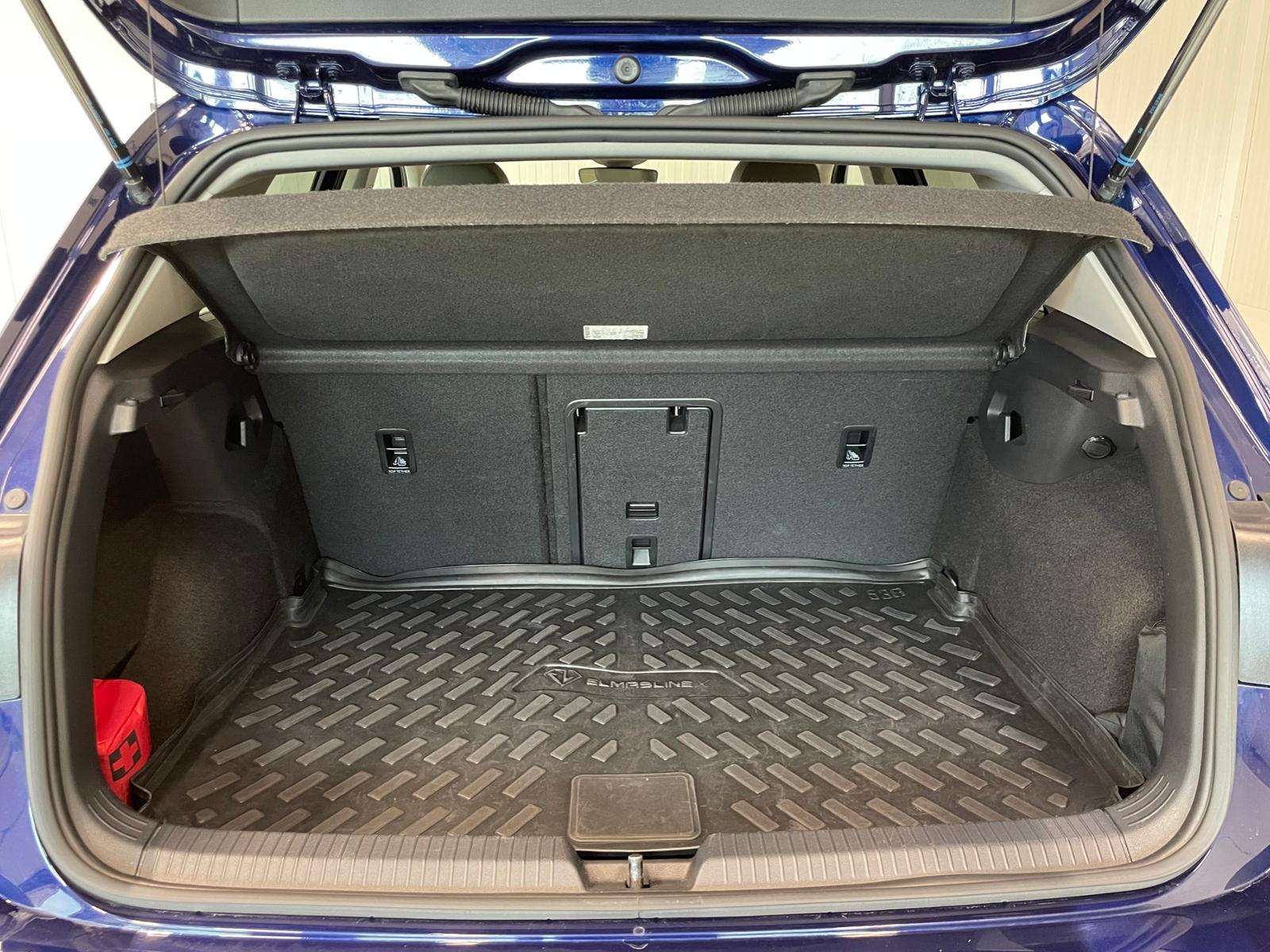 Volkswagen Golf VIII Life 1.5 eTSI DSG STANDHZG, миниатюра 6