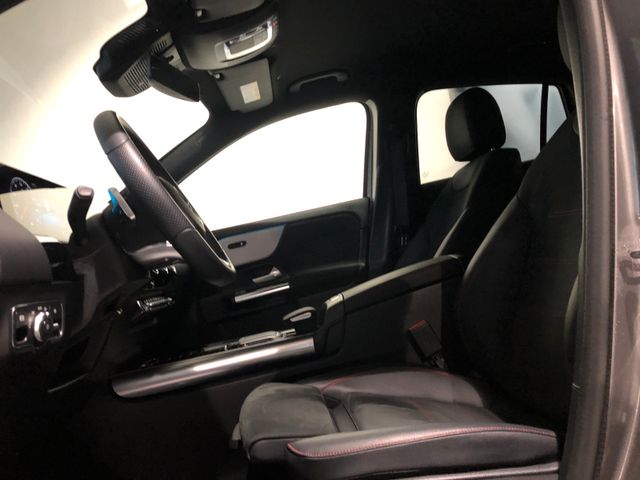 Fahrzeugabbildung Mercedes-Benz GLA 220 d 4M AMG/Night/Multibeam/AHK/MBUX