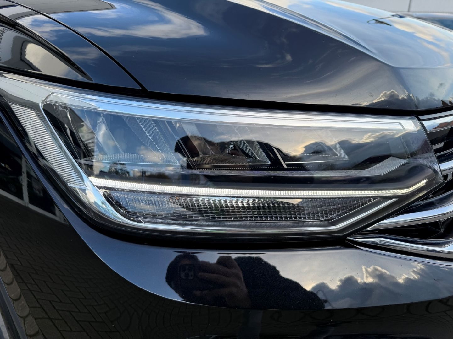 VW Tiguan Allspace 4Motion 2.0 TDI AHK-klappbar Nav - Image 9