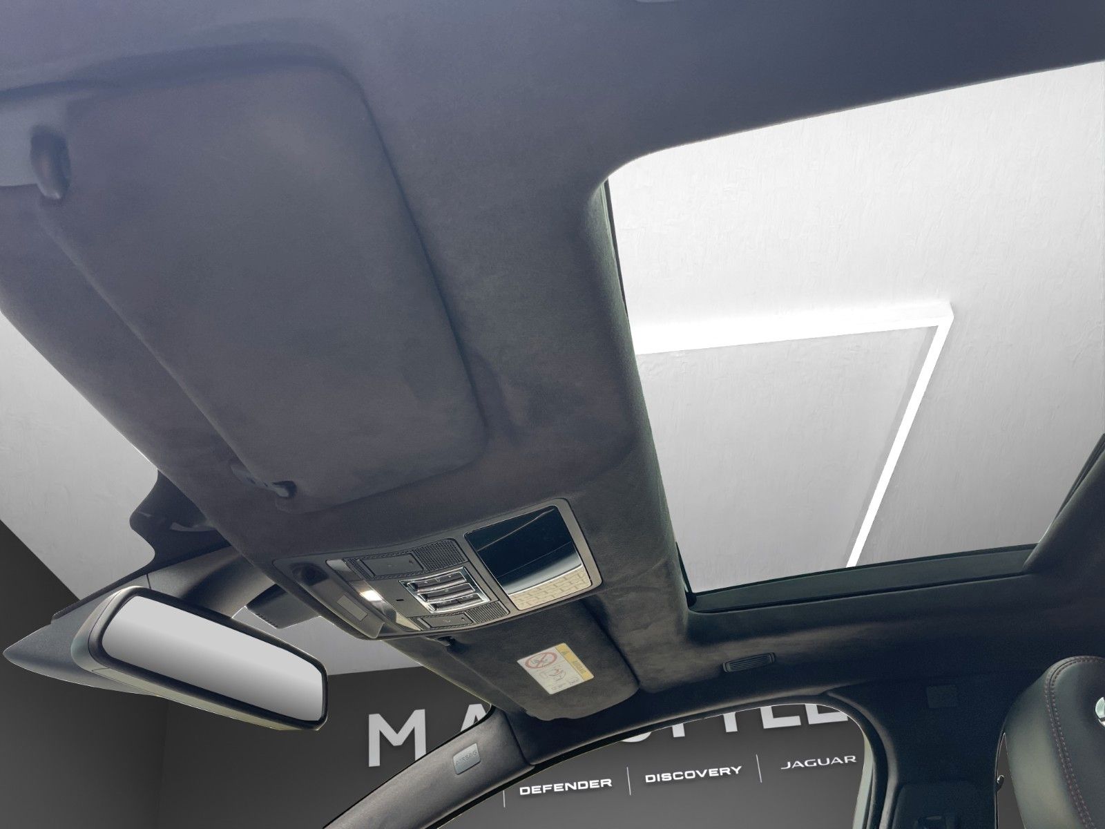 Fahrzeugabbildung Jaguar XJ R-Sport 3.0 V6 Kompressor AWD