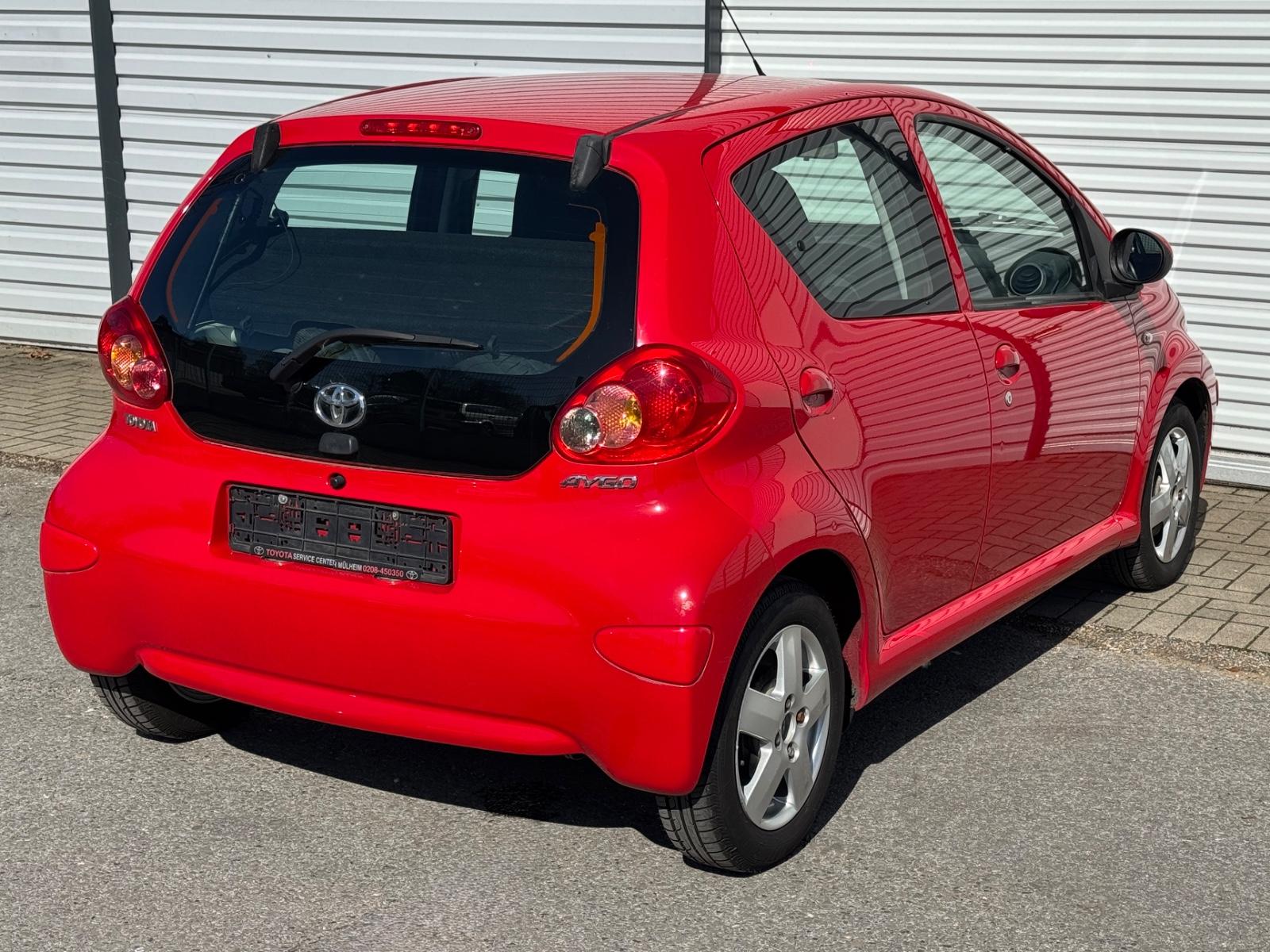 Toyota Aygo (X) 1.0-Kupplung NEU-1.Hand-5-Türer-Scheckh