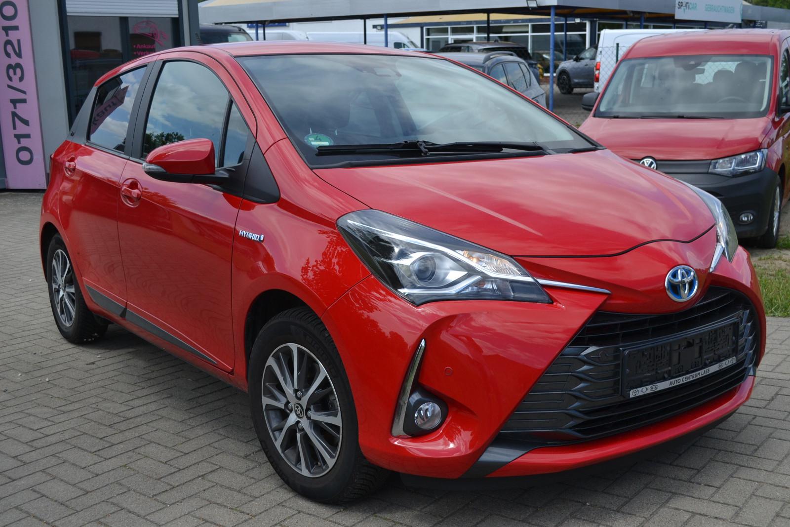 Toyota Yaris Hybrid Y20 Team D