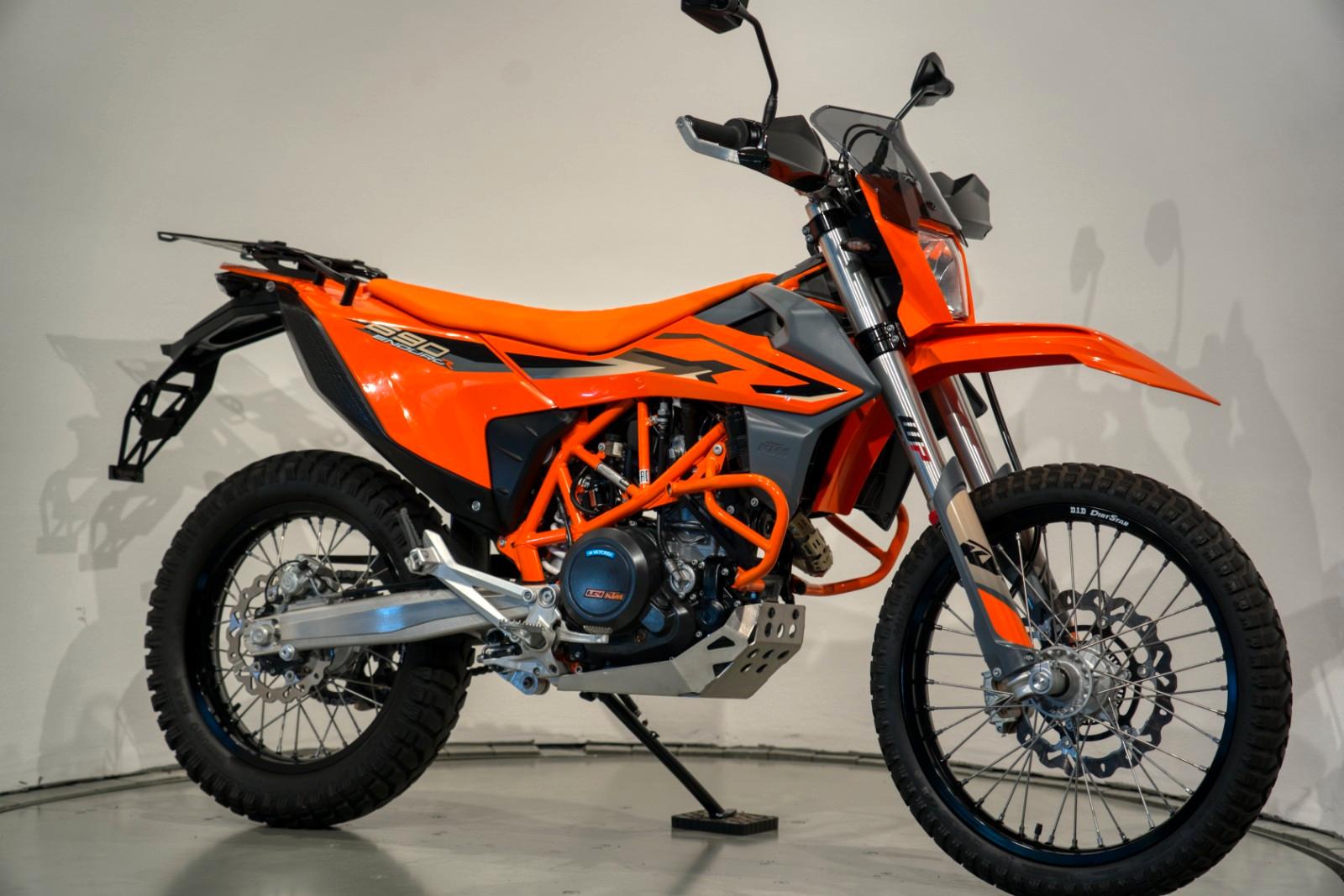 KTM 690 Enduro R *Super Zubehör*
