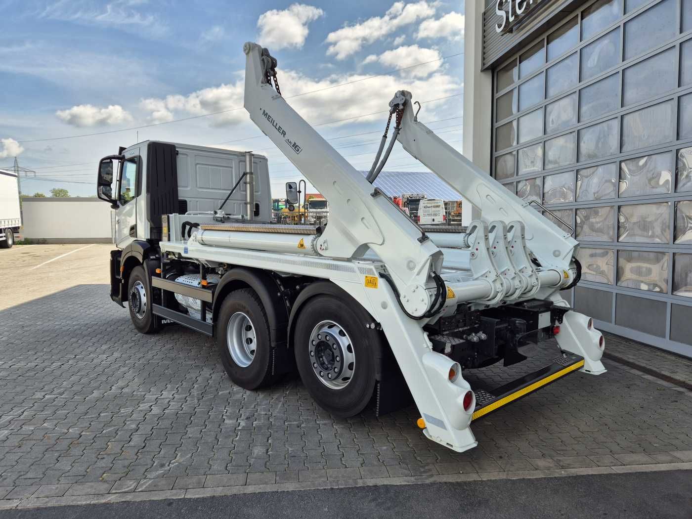 Fahrzeugabbildung Iveco X-Way AD280X42Y/PS Meiller AK 16.T Funk Intarder