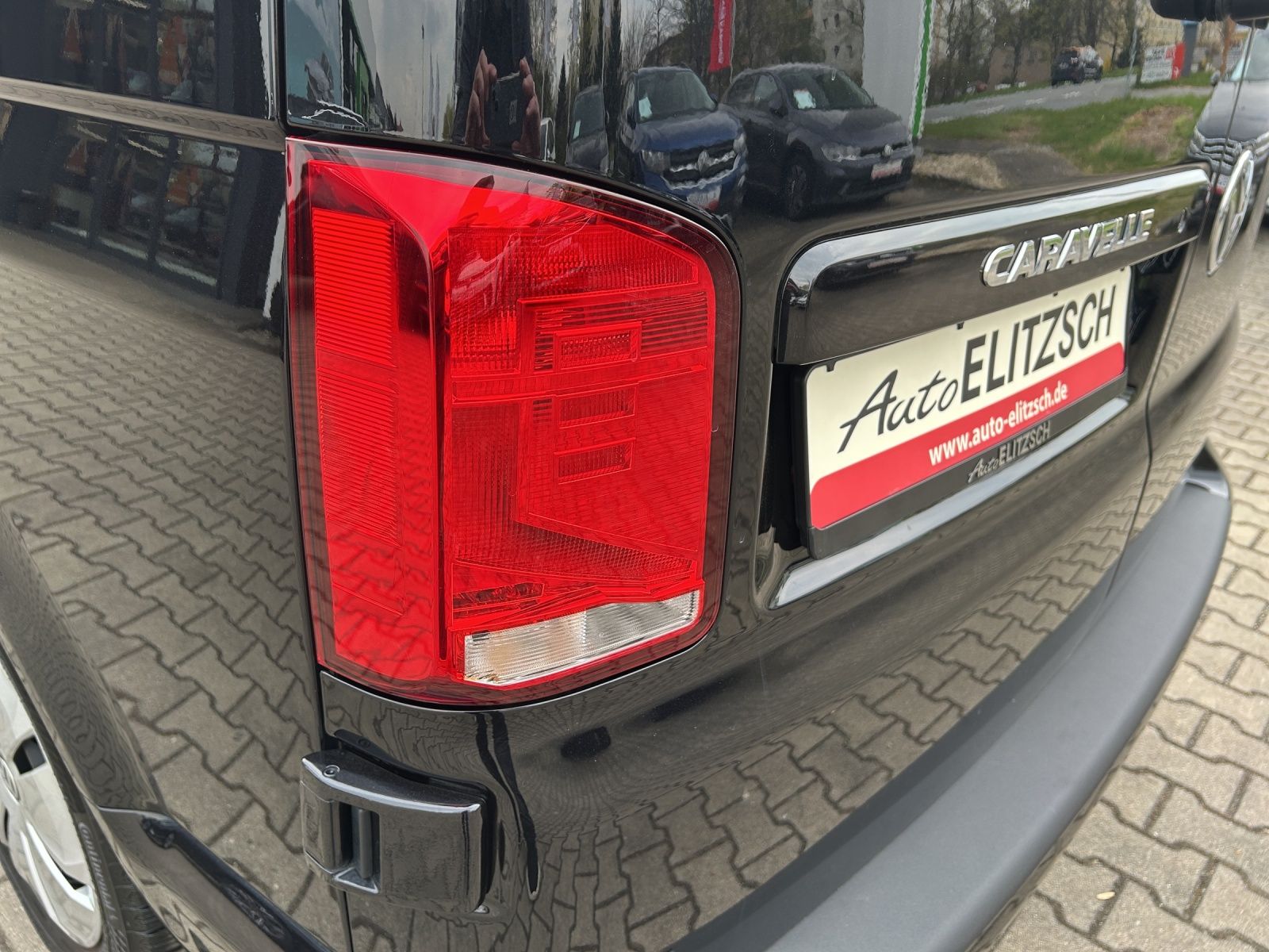 Fahrzeugabbildung Volkswagen T6 Caravelle T6.1 Comfortline DSG LED NAVI