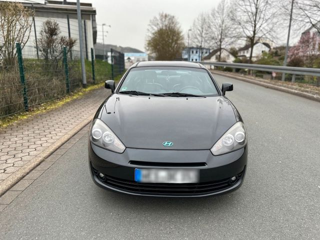 Hyundai Coupé 2.0 L TÜV NEU