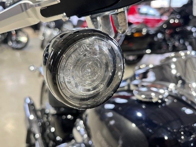 Fahrzeugabbildung Harley-Davidson FXLRS Low Rider 107cui M8