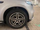 Mercedes-Benz EQC 400 4MATIC AMG - Head Up - 360-Garantie 2029 - Mercedes-Benz EQC: Garantie