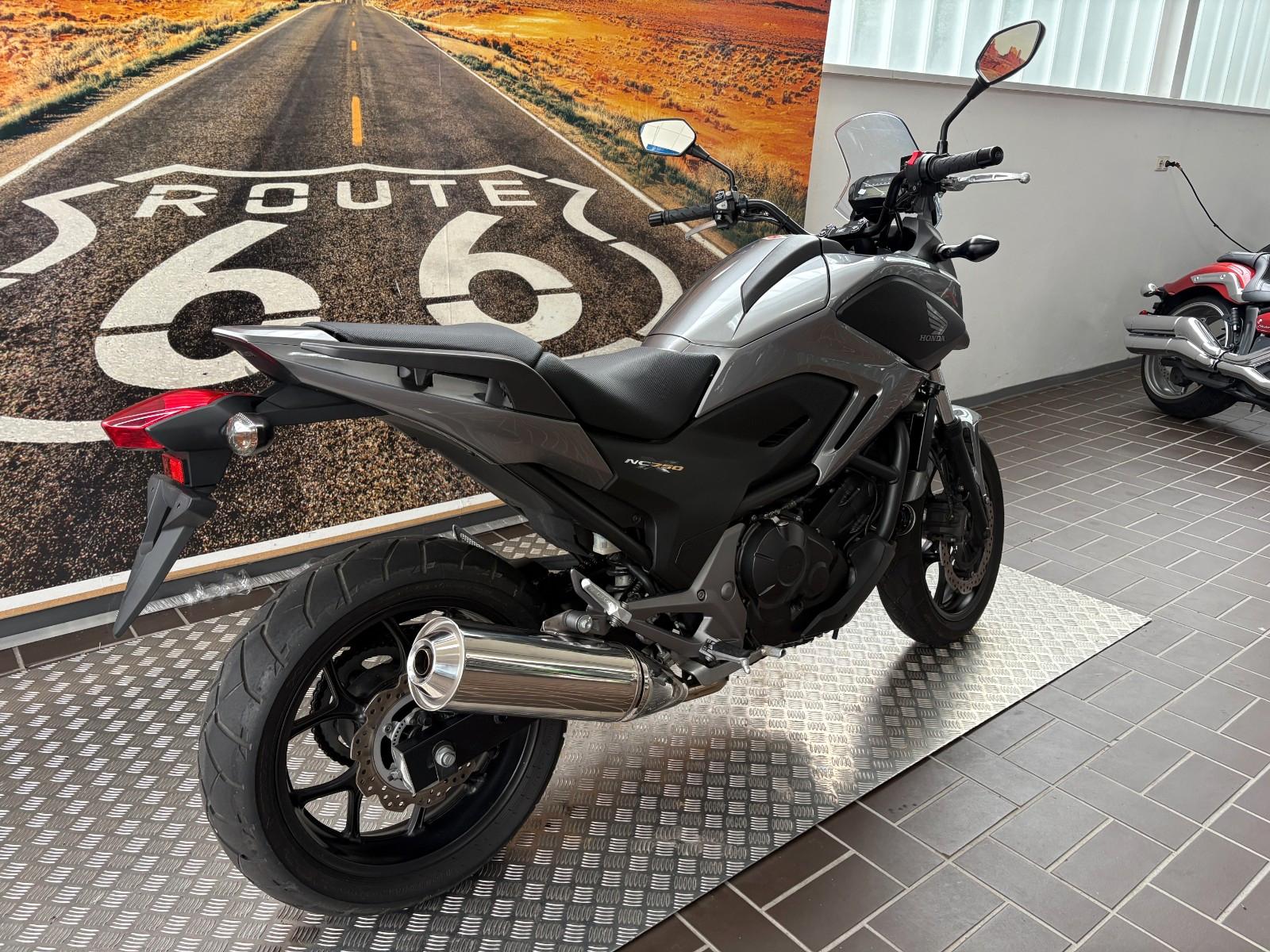 Honda NC 750 X *TOP*