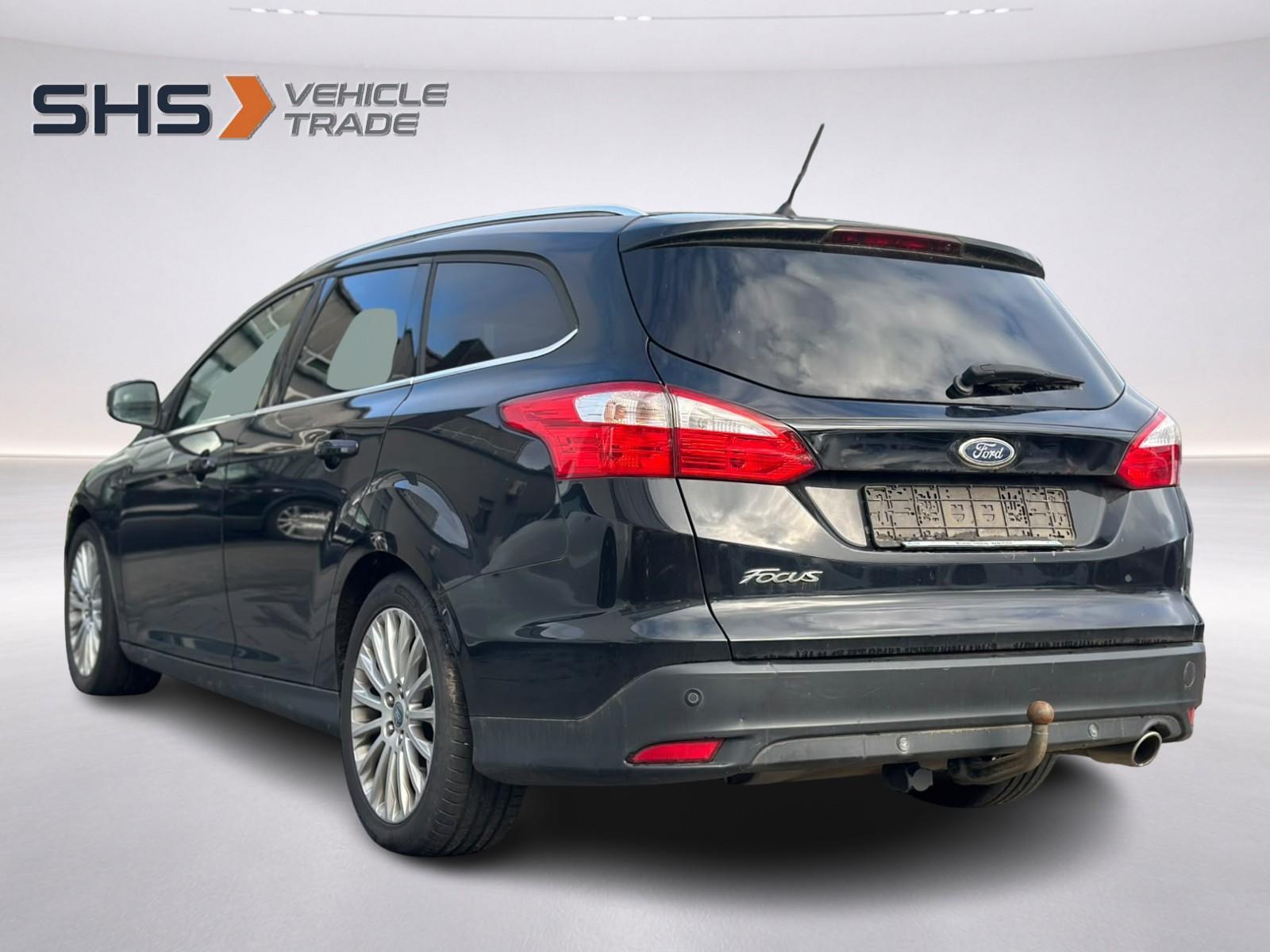 Ford Focus 2013 — photo 5