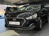 Hyundai i30 YES!*KAMERA*KLIMA*NAVI*2.HAND - Hyundai i30 Gebrauchtwagen in Bremen