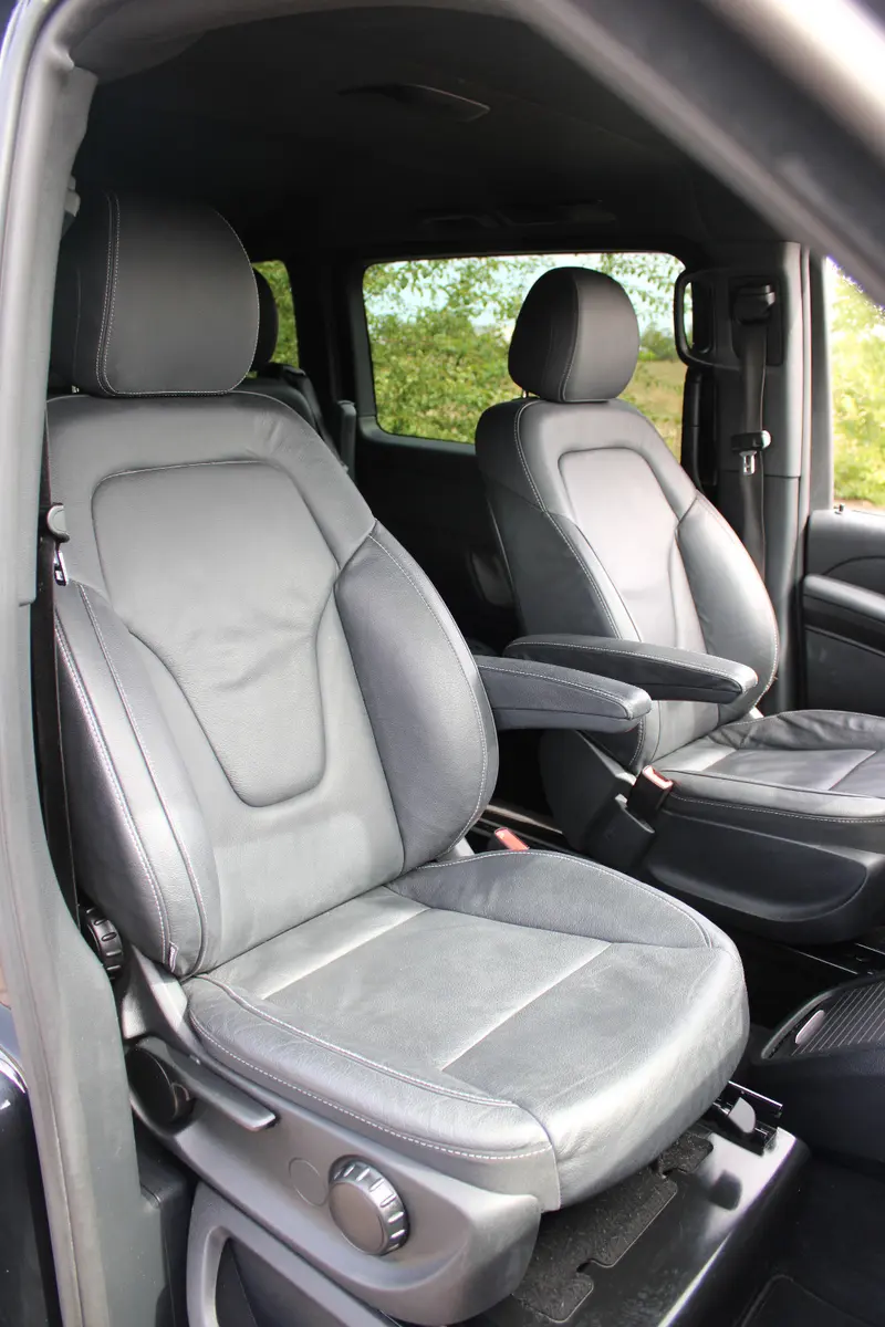 Mercedes-Benz V 250 EDITION"AMG"/2xSchiebetür/LEDER/Lang
