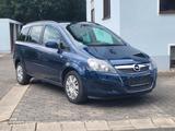 Opel Zafira B Family Navi PDC Benzin&CNG 7 Sitze - Opel Zafira mit CNG-Antrieb: Kleinbus, B