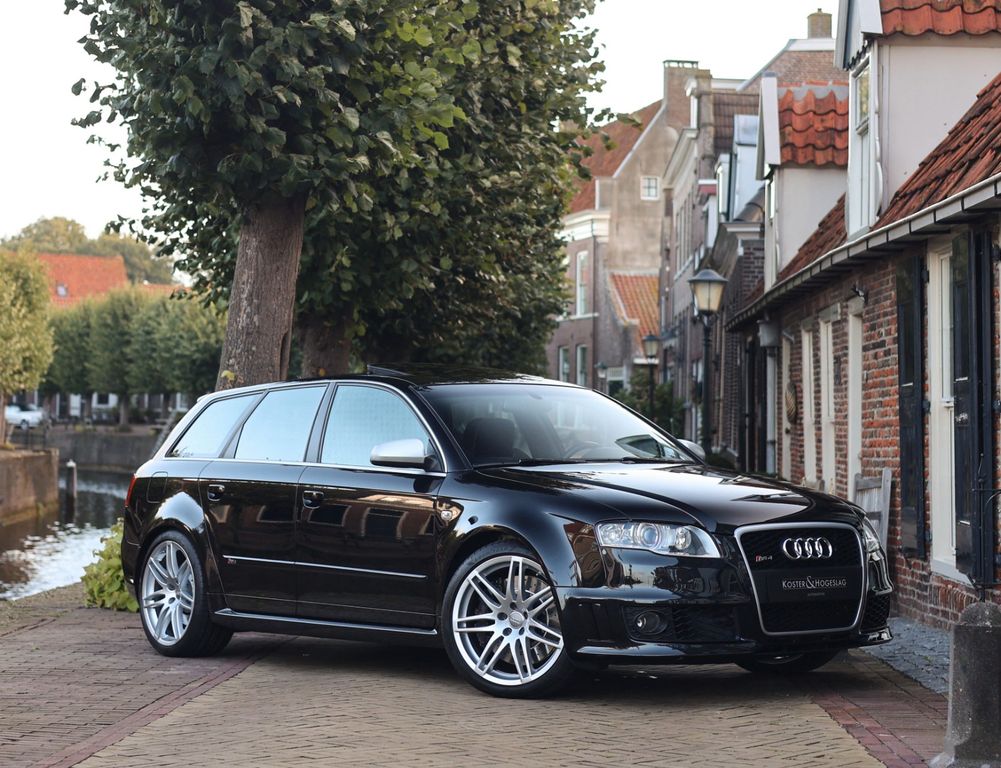 Audi RS4
