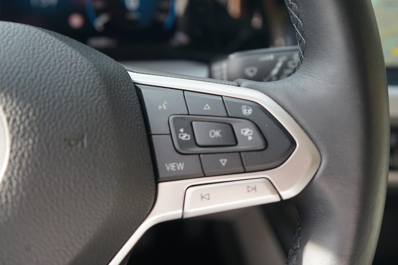 Volkswagen Golf VIII 1.5 TSI Life LED Navi ACC Head-Up, миниатюра 23