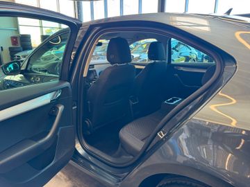 MYAUTOCENTER – Gebraucht- und Jahreswagen mit Werkstattservice in Pfaffenhofen Skoda Octavia *1.HAND*TEMPOM*PDC*2-ZONEN*LED*TÜV-728*