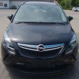 Opel Zafira C Tourer Edition - Opel Zafira mit LPG-Antrieb: Kleinbus