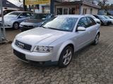 Audi A4 1.9 TDI / Klimaautomatik / - Audi A4 aus 2001: 1.9