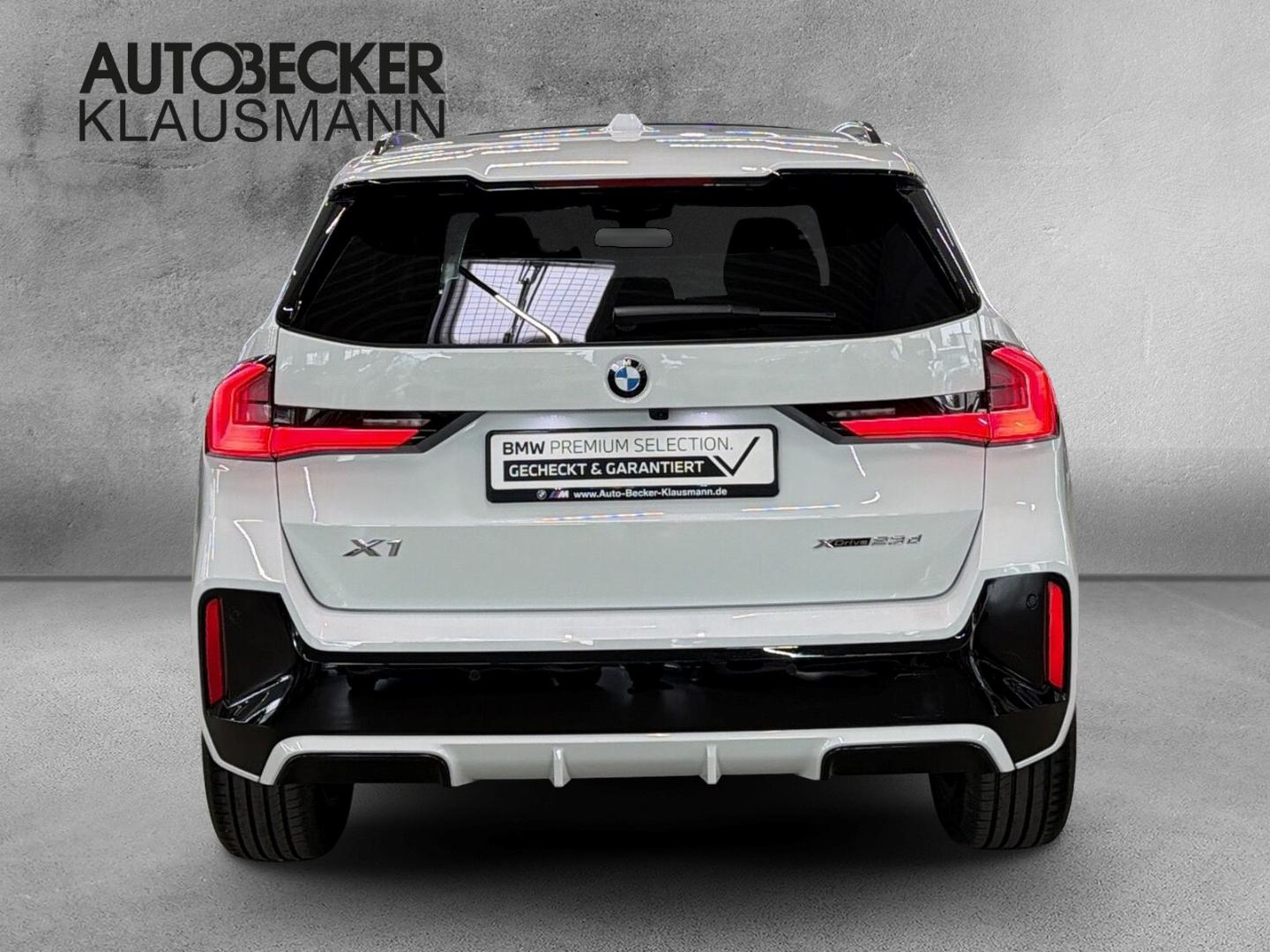 BMW X1 xDrive23d  M Sport 18''LC PROF HuD AHK PANO 3