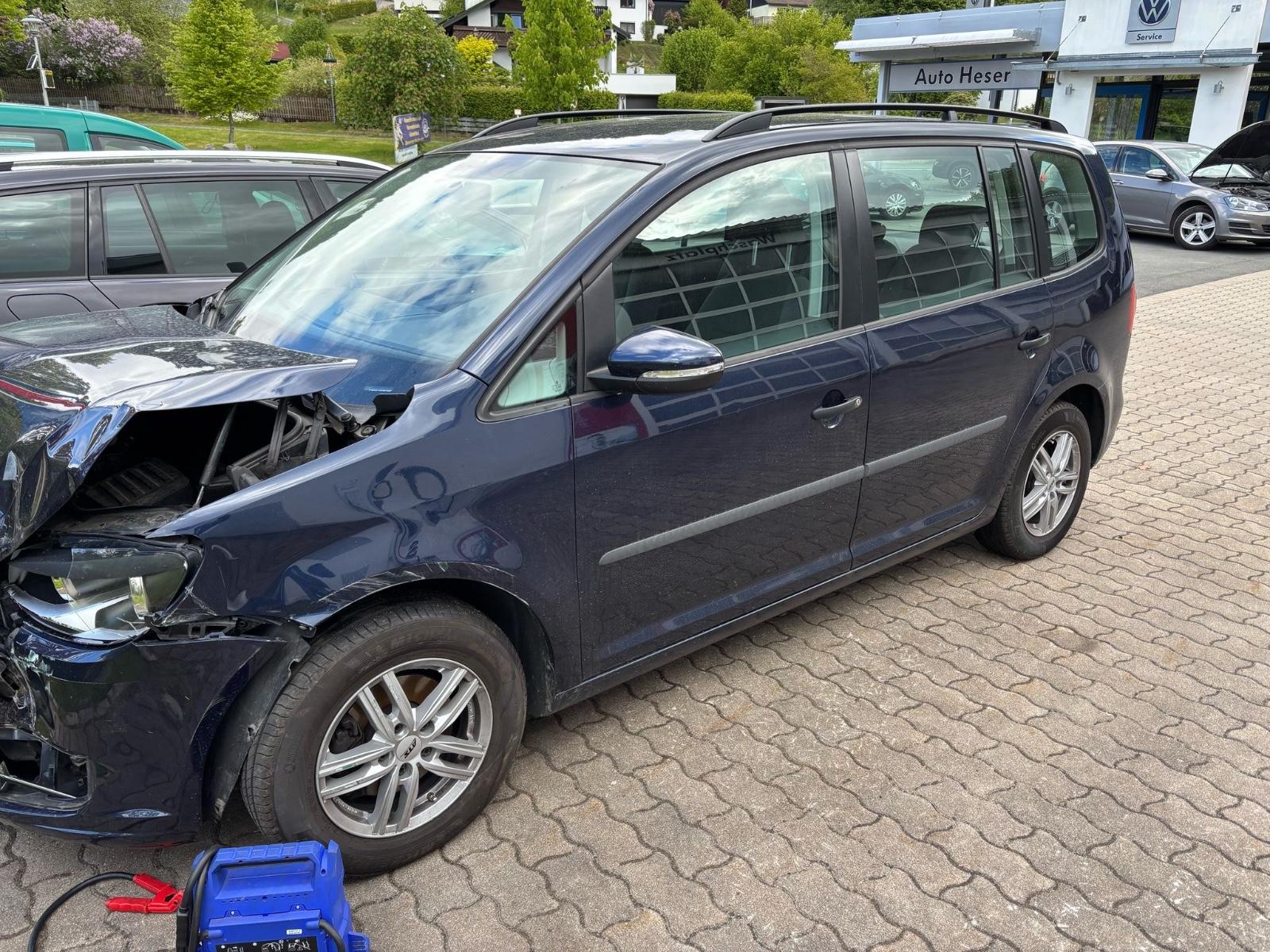 Volkswagen Touran Trendline BMT*AHK*SHZ*LMF*