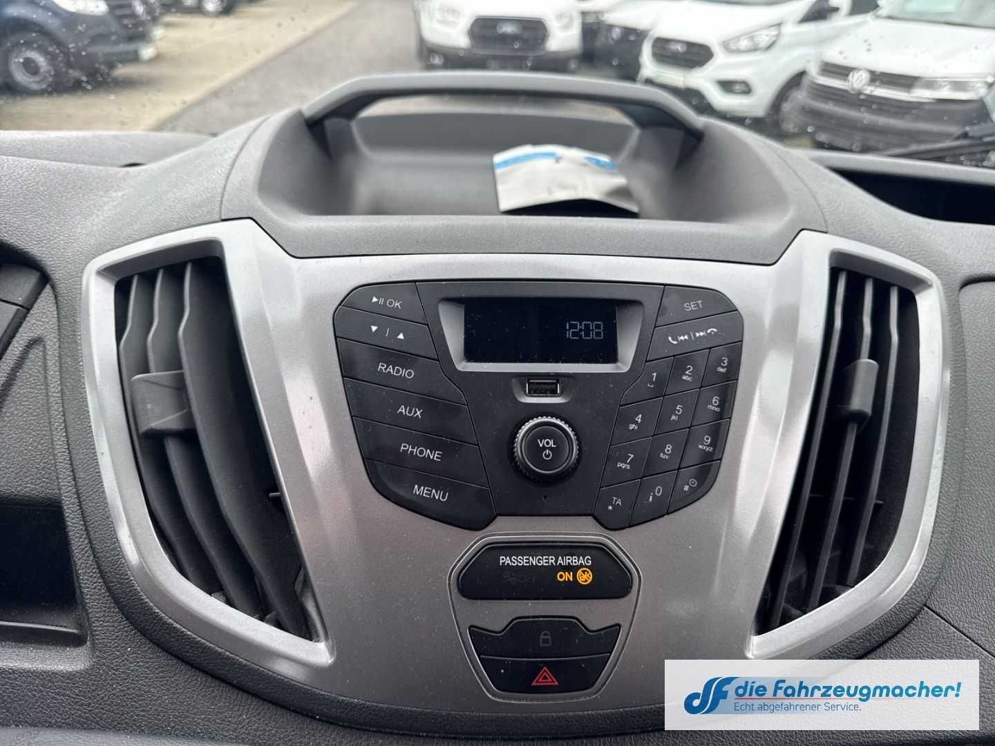 Fahrzeugabbildung Ford Transit Kombi 350 L3 Trend Temp Klima *6030