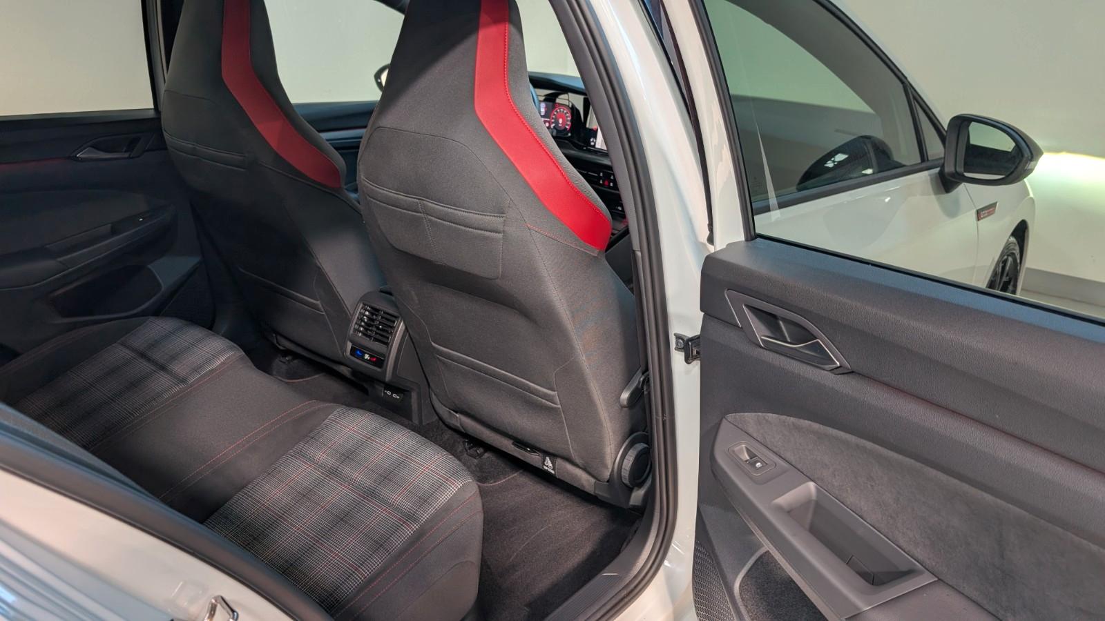 Volkswagen Golf VIII Lim. GTI MATRIX-BLACKSTYLE-KAM-BUSINES, миниатюра 20