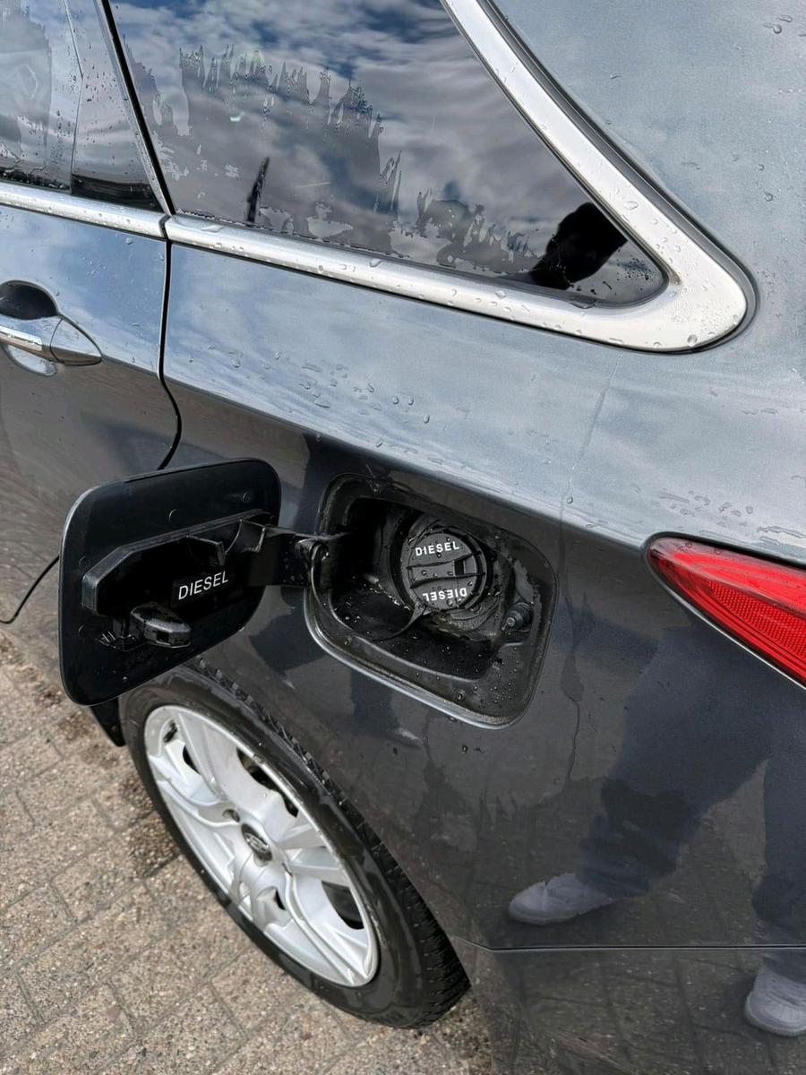 Hyundai i40 2013 — photo 9